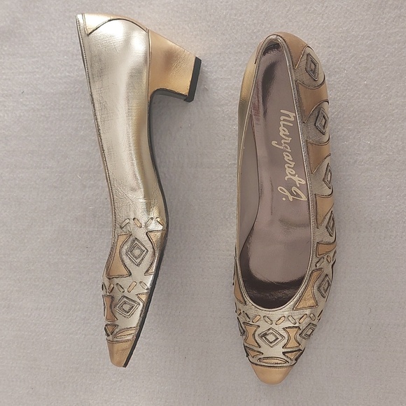 MARGARET JERROLD Vintage Ladies Shoes - Picture 3 of 11